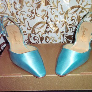 Michelangelo shoe by David bridal heather